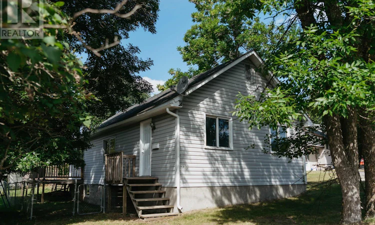 210 Mellick Avenue