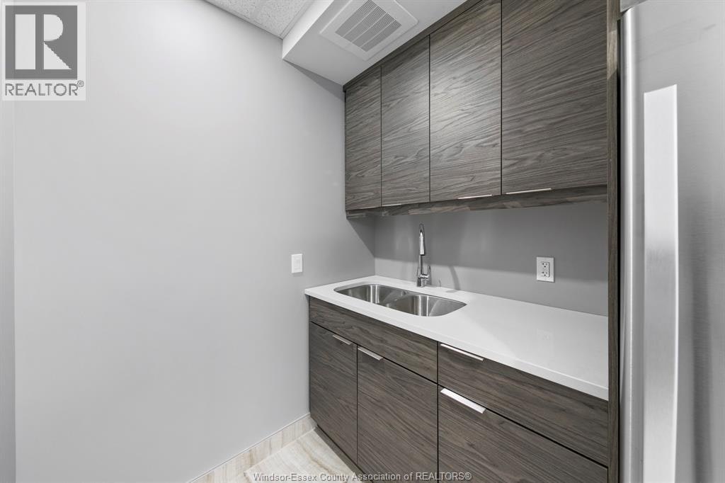 407-728 Brownstone, Lakeshore, ON, N9K 0C4 - 33