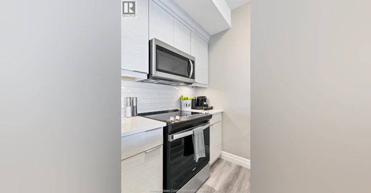 407-728 Brownstone, Lakeshore, ON, N9K 0C4 - 6