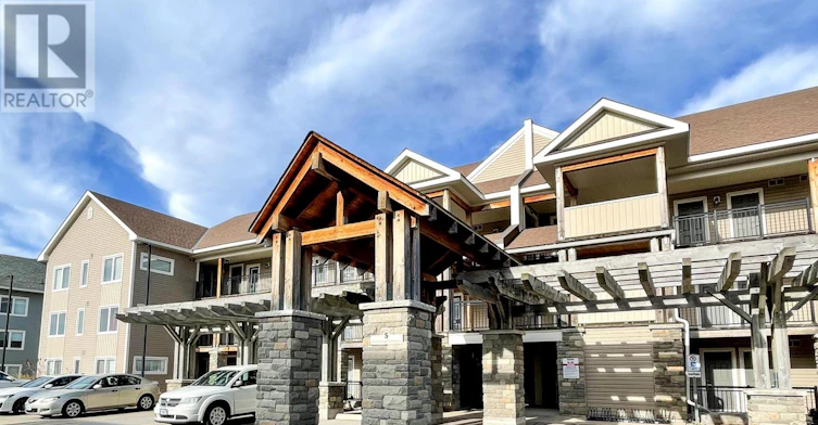 102-5 Anchorage Crescent, Collingwood, ON, L9Y 0Y6