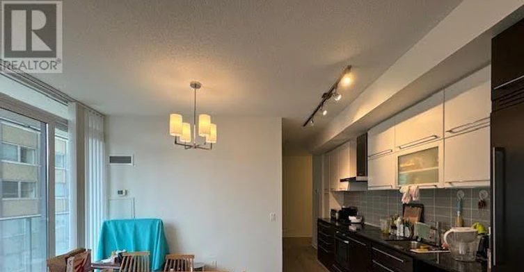 912 BR 2-770 Bay Street, Toronto, ON, M5G 0A6 - 6