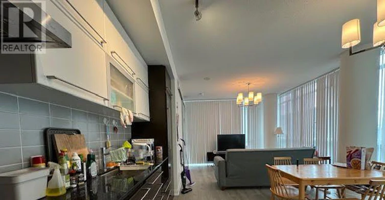 912 BR 2-770 Bay Street, Toronto, ON, M5G 0A6 - 2
