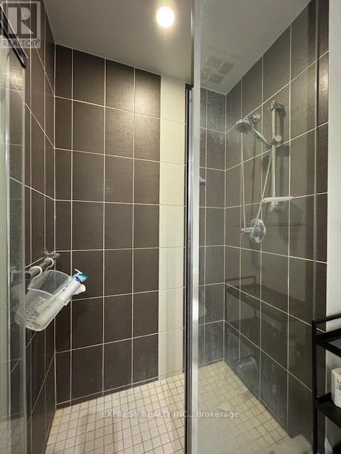 912 BR 2-770 Bay Street, Toronto, ON, M5G 0A6 - 10
