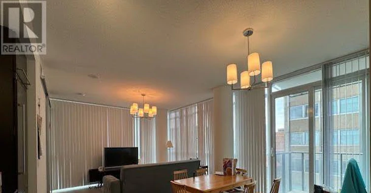 912 BR 2-770 Bay Street, Toronto, ON, M5G 0A6 - 5