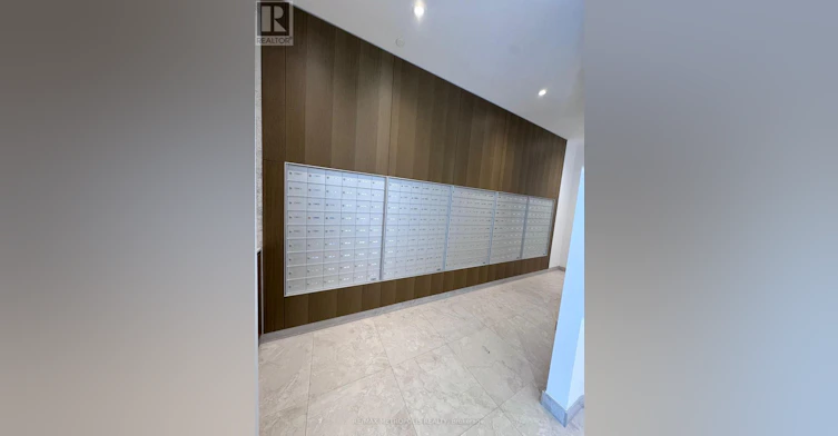 1418-181 Sterling Road, Toronto, ON, M6R 2B2 - 15