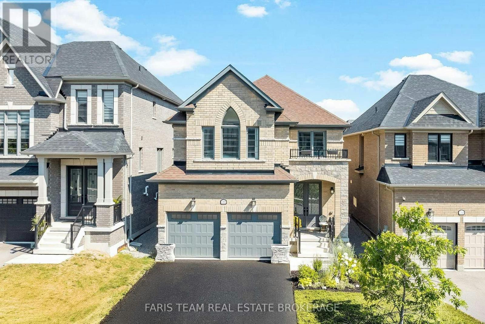 1352 Blackmore Street, Innisfil, ON, L9S 0P2