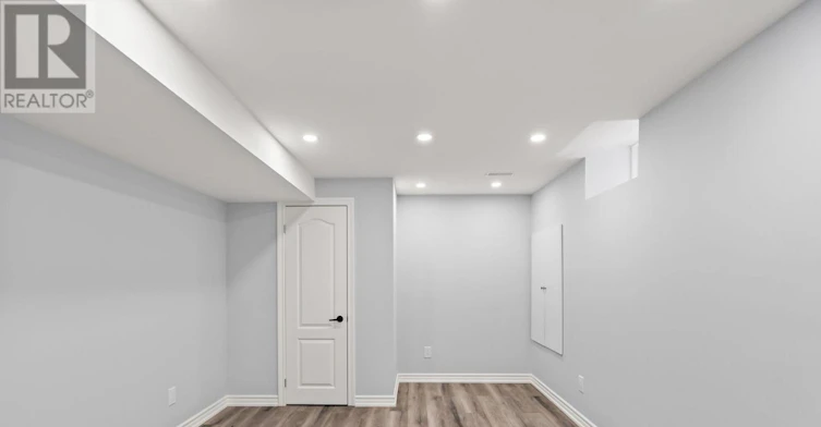 BSMT-7 Vecchia Street, Markham, ON, L6E 1R1 - 35