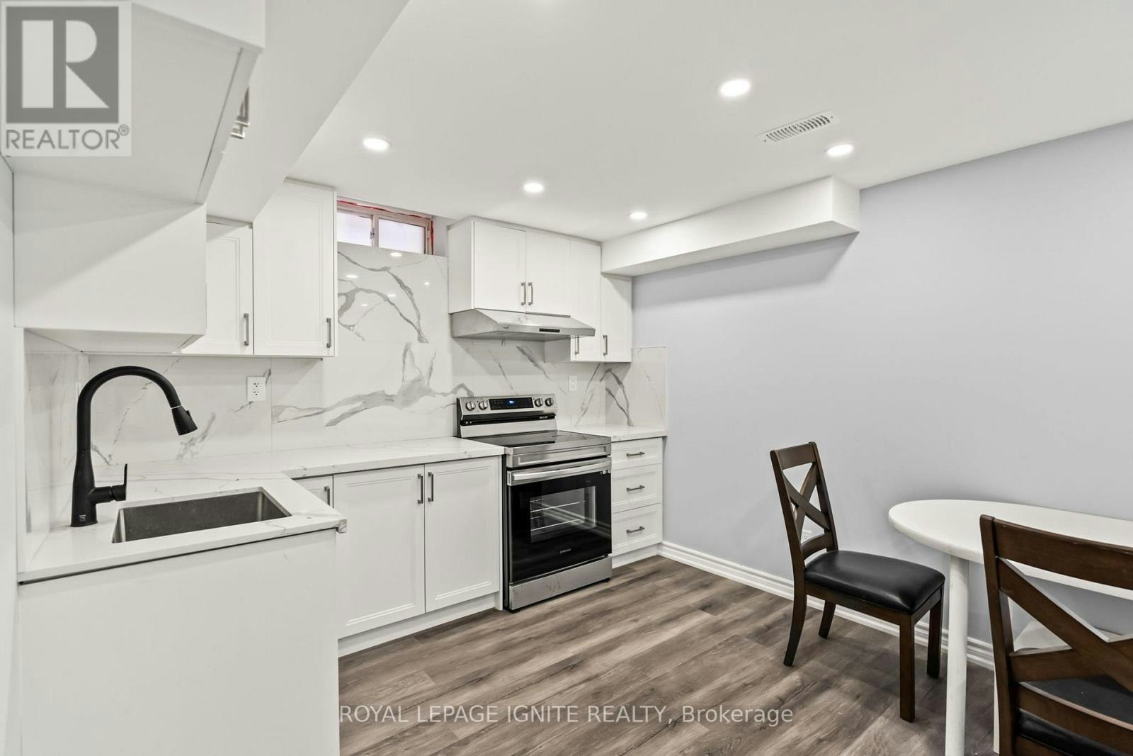 BSMT-7 Vecchia Street, Markham, ON, L6E 1R1 - 16
