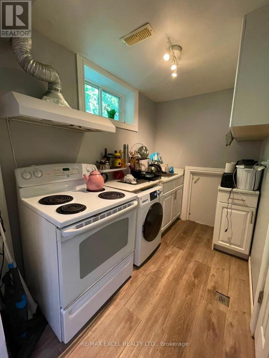 BASEMENT-23 Algonquin Crescent, Aurora, ON, L4G 3E6 - 9