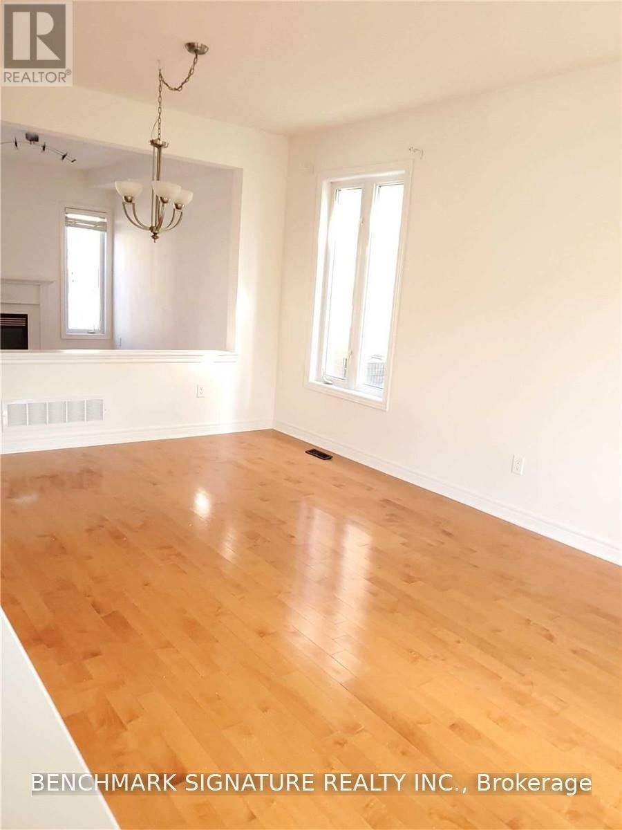 267 Hammersly Boulevard, Markham, ON, L6E 2E3 - 3