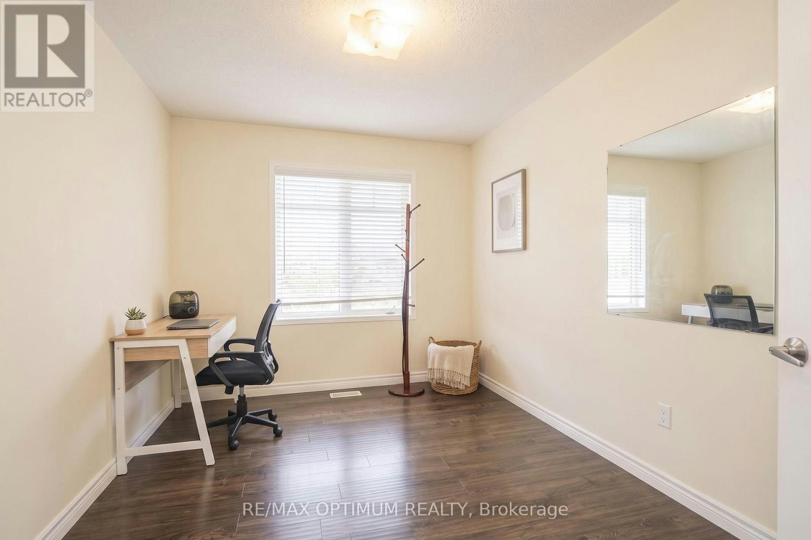 8 Topiary Lane, Brampton, ON, L7A 2K6 - 18