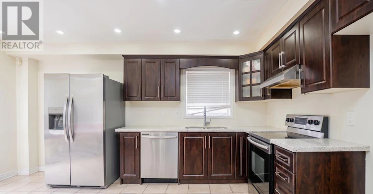 8 Topiary Lane, Brampton, ON, L7A 2K6 - 12