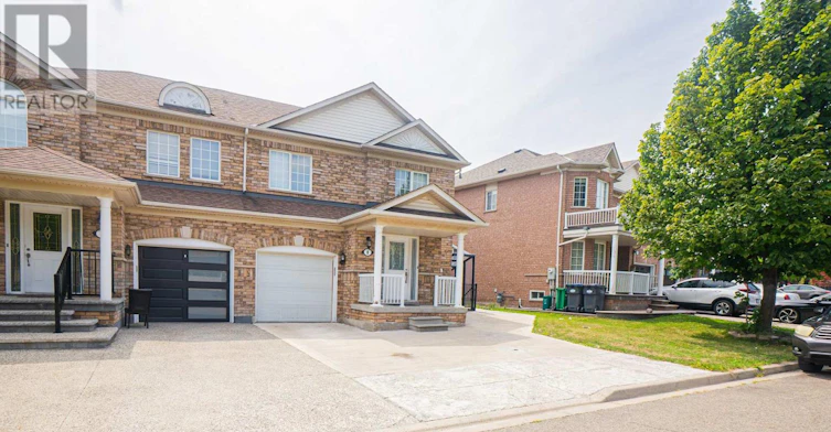 8 Topiary Lane, Brampton, ON, L7A 2K6 - 2