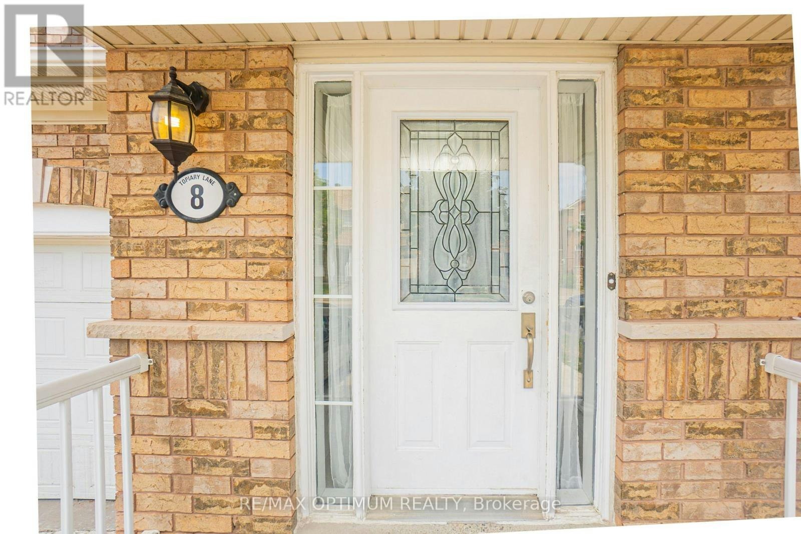 8 Topiary Lane, Brampton, ON, L7A 2K6 - 4