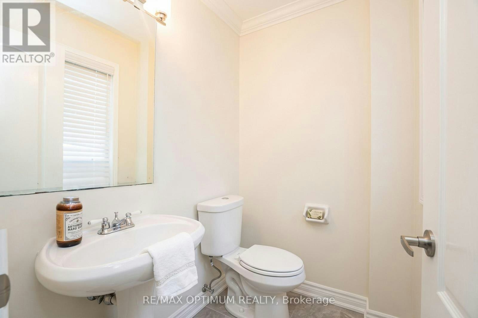 8 Topiary Lane, Brampton, ON, L7A 2K6 - 13