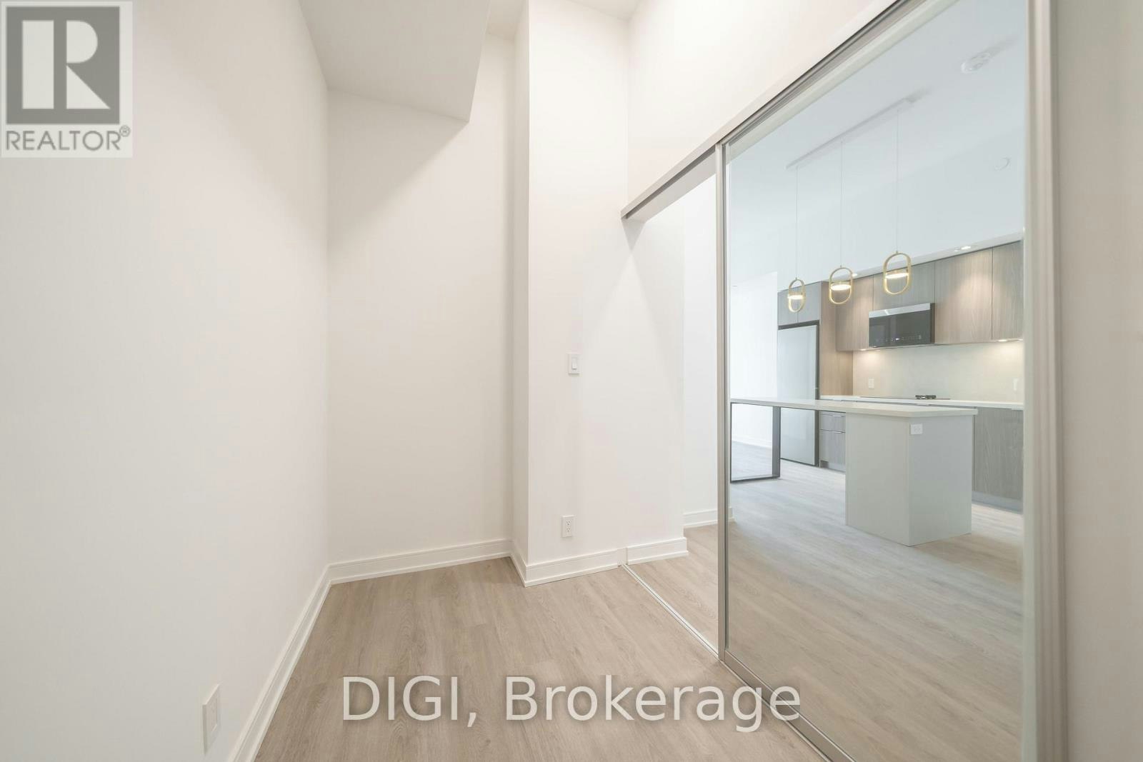 W426-485 Perth Avenue, Toronto, ON, M6N 0B9 - 21