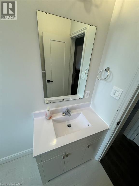 B-936810 Blenheim Road, Blenheim, ON, N0J 1S0 - 2