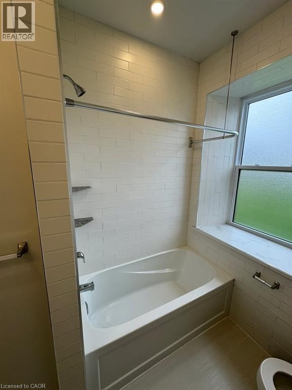 B-936810 Blenheim Road, Blenheim, ON, N0J 1S0 - 6
