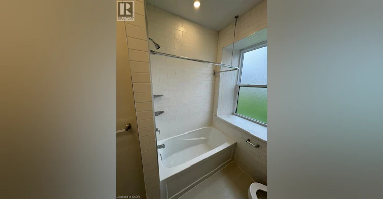 B-936810 Blenheim Road, Blenheim, ON, N0J 1S0 - 6