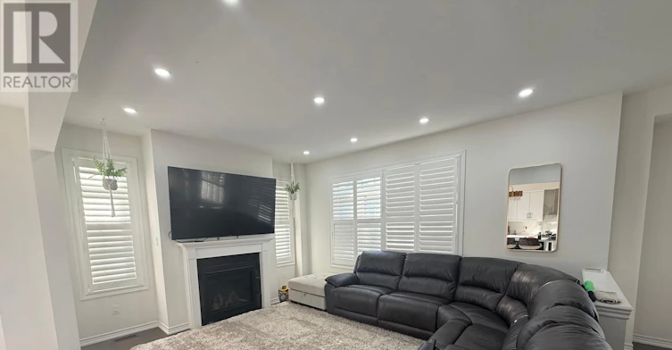 8 Moriarity Drive, Brant, ON, N3L 0K4 - 3