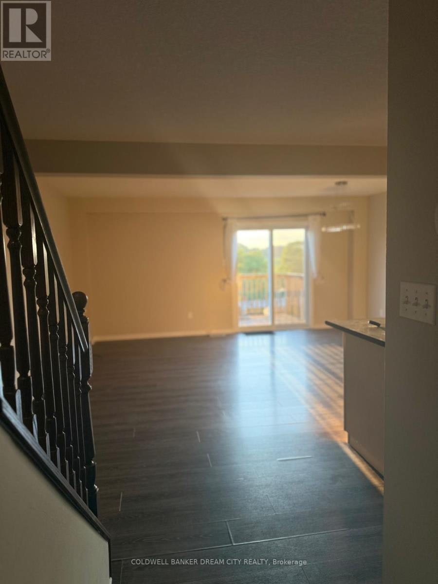 84-355 Fisher Mills Road W, Cambridge, ON, N3C 4N5 - 3