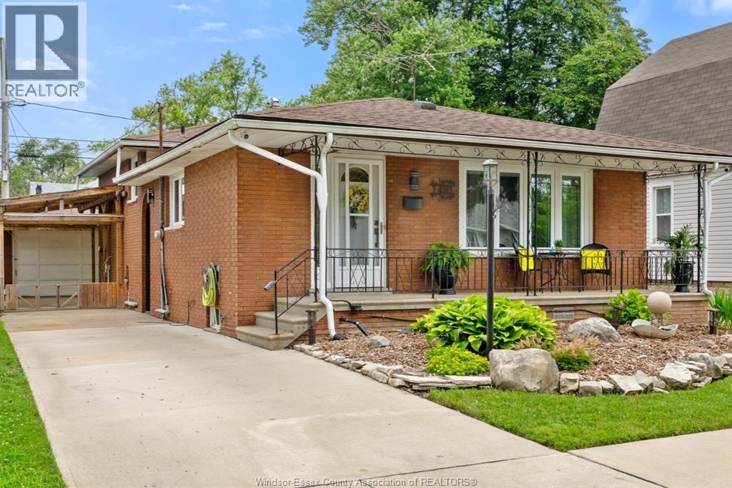 1491 Ellrose Avenue, Windsor, ON, N8Y 3X4