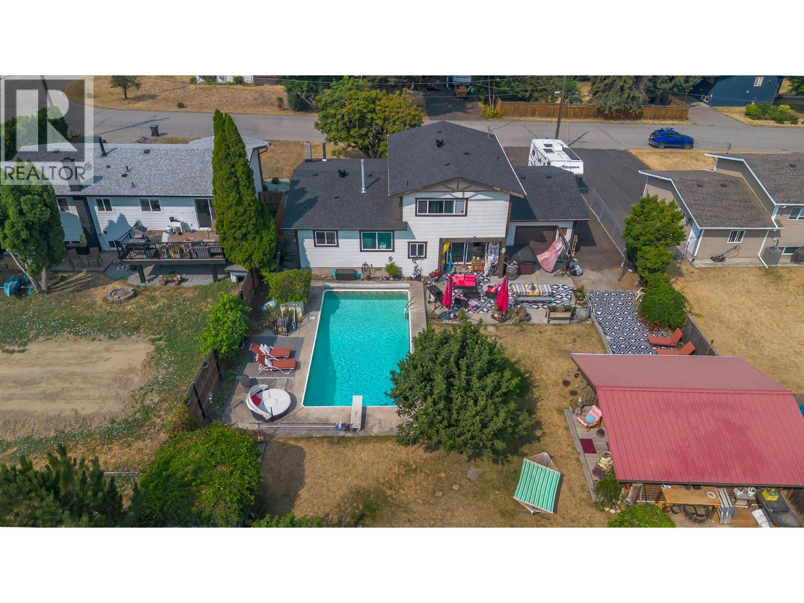 6415 Glendora Way, Coldstream, BC, V1B 3G5