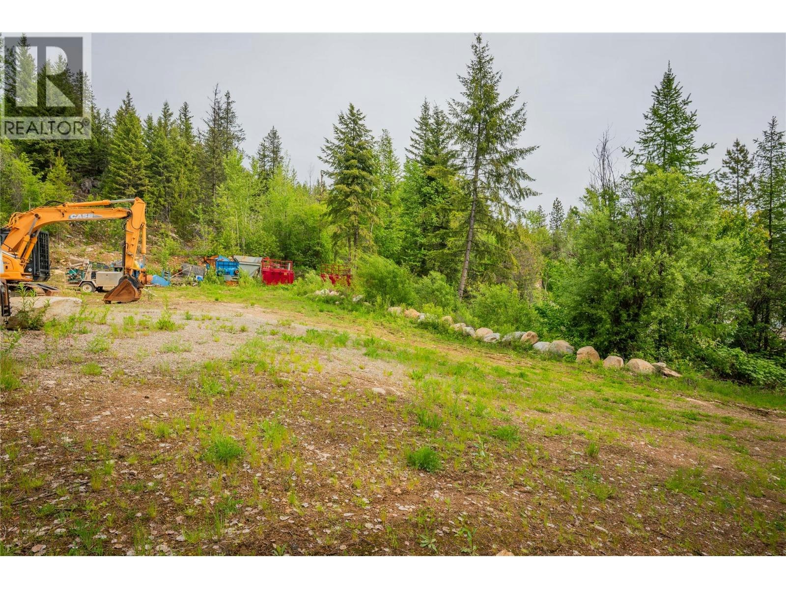 1682 Circle Road, Castlegar, BC, V1N 4W1 - 14
