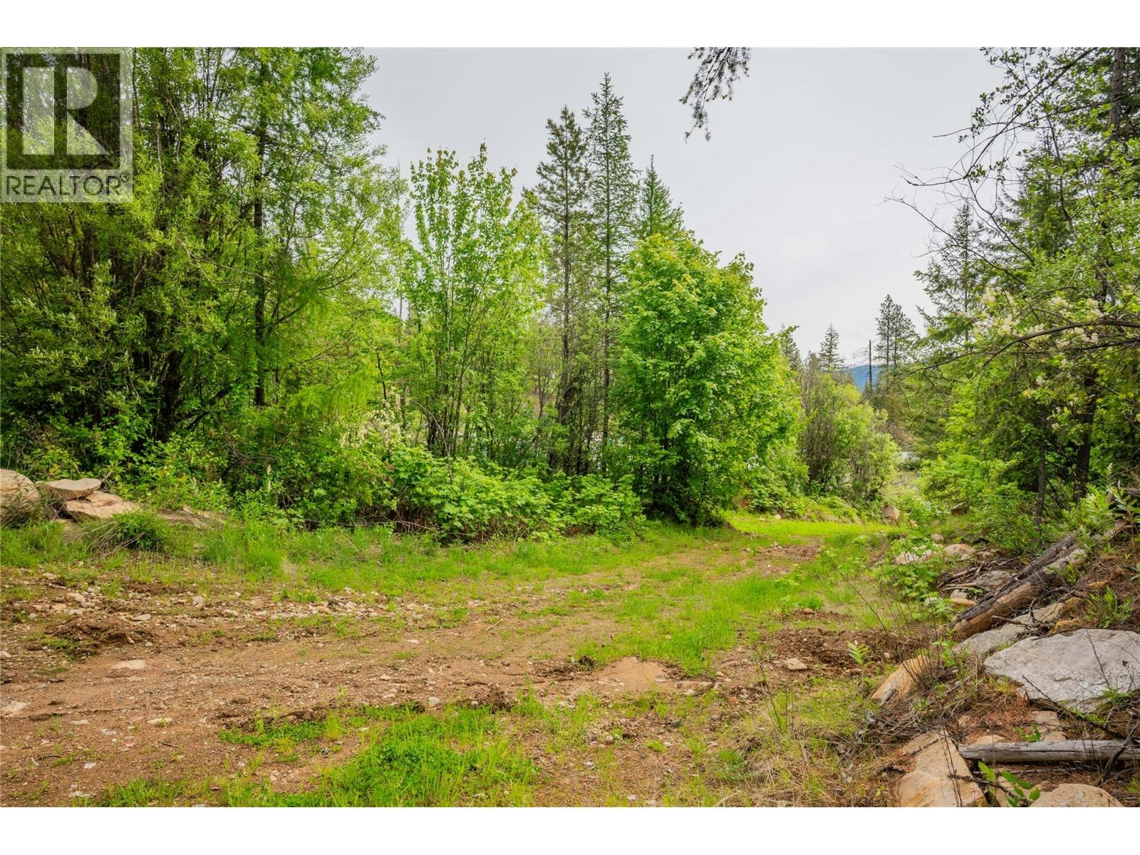 1682 Circle Road, Castlegar, BC, V1N 4W1 - 13