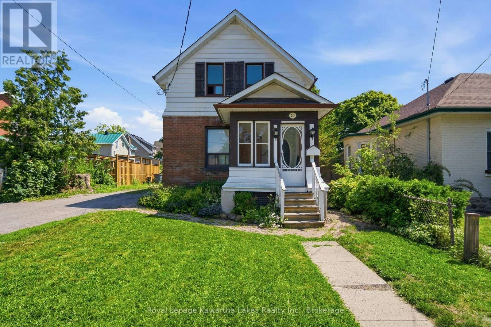 51 Melbourne Street W, Kawartha Lakes, ON, K9V 2S9