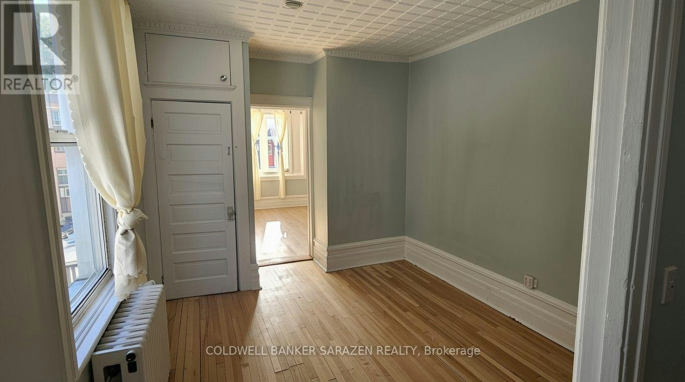 263 St Andrew Street, Ottawa, ON, K1N 5G8 - 4