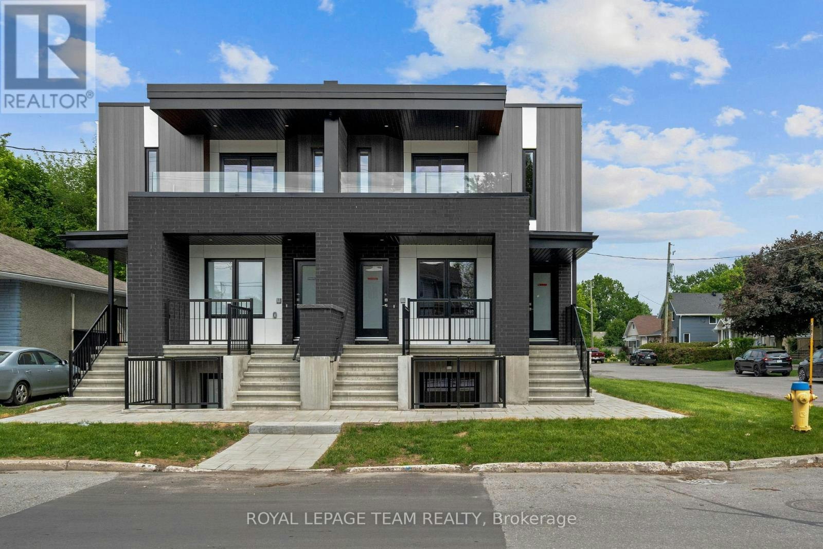 UPPER-1231 Shillington Avenue, Ottawa, ON, K1Z 7Z9