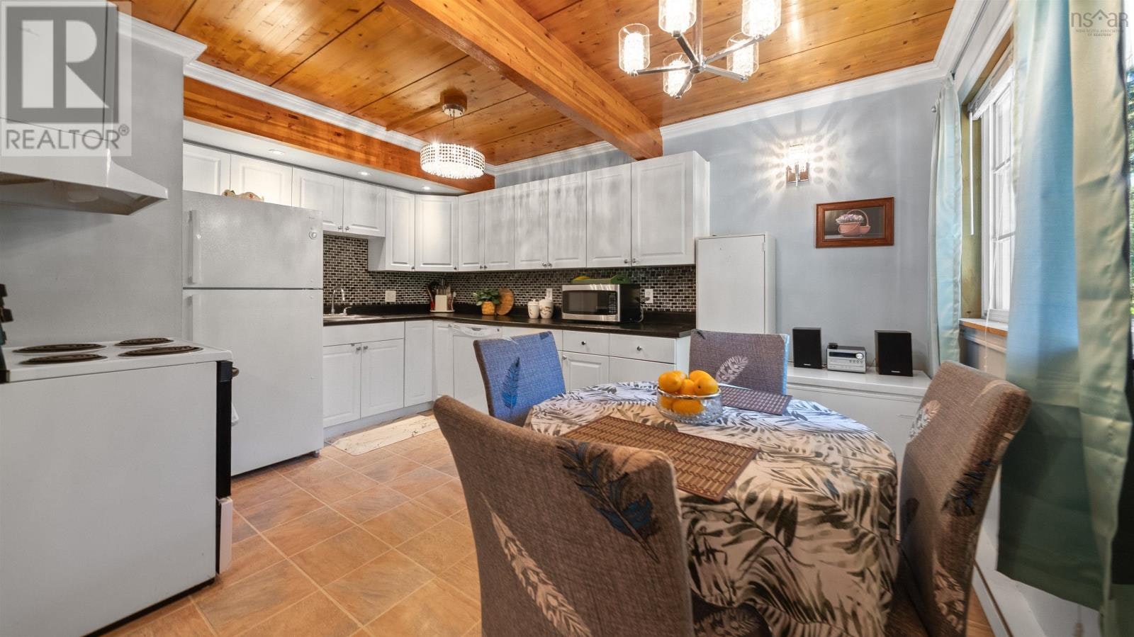 63 Cavendish Road, Halifax, NS, B3P 2J6
