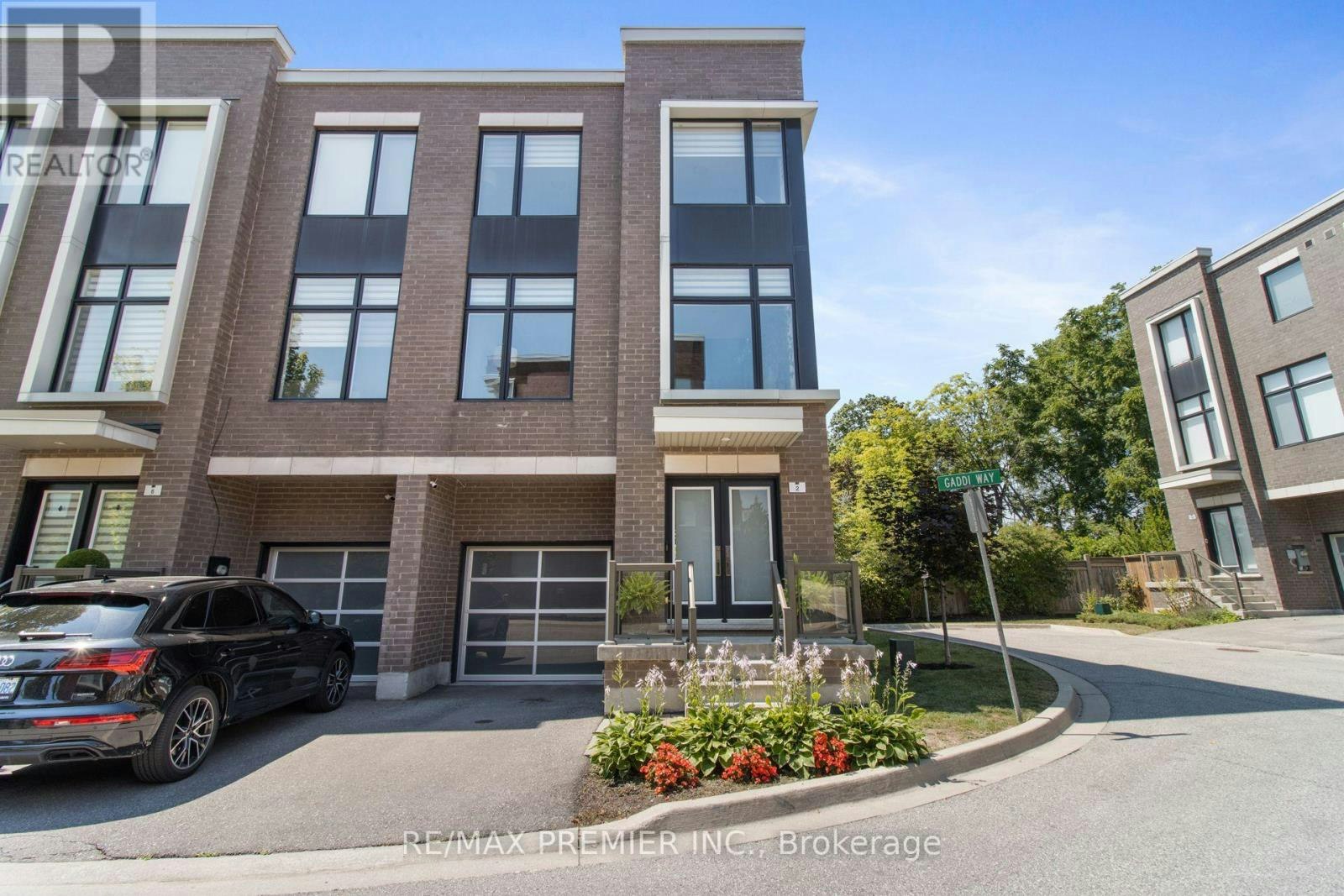 2 Gaddi Way, Vaughan, ON, L4L 2S2