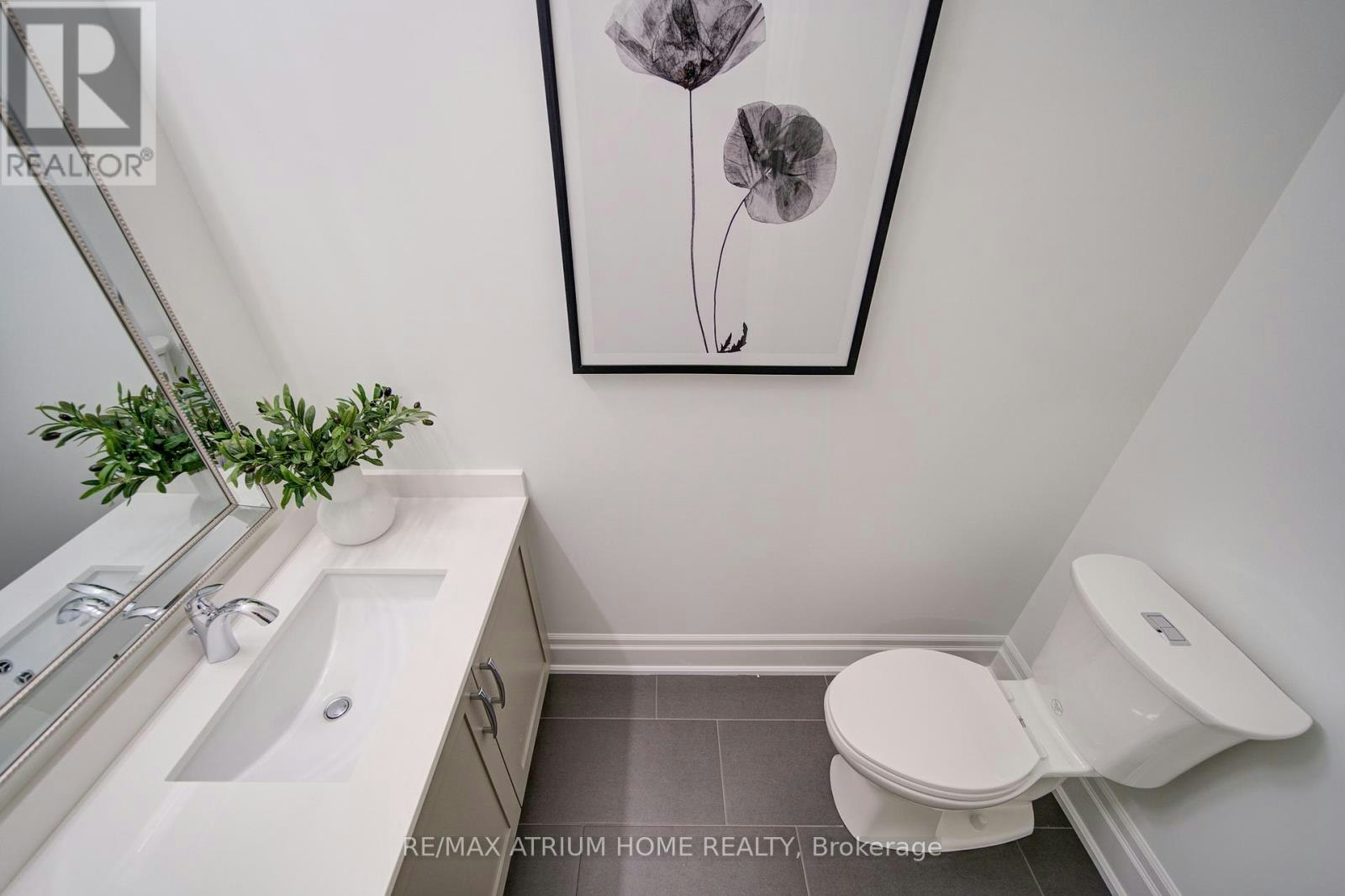 2-111 Wilson Street E, Hamilton, ON, L9B 2G7 - 6