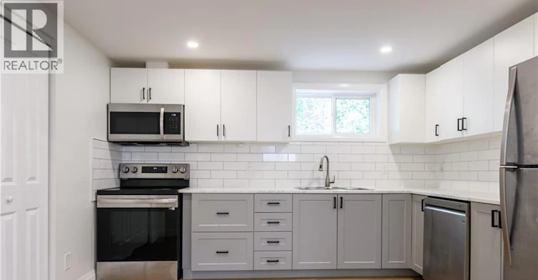 Lower-53 Bloomingdale Road N, Woolwich, ON, N2K 1A5 - 7