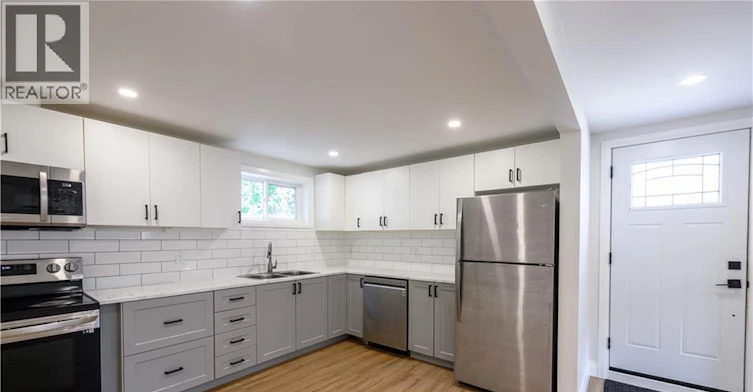 Lower-53 Bloomingdale Road N, Woolwich, ON, N2K 1A5 - 5