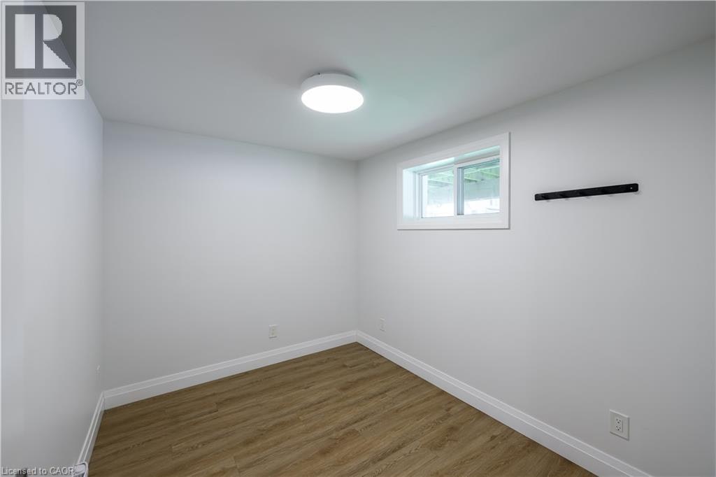 Lower-53 Bloomingdale Road N, Woolwich, ON, N2K 1A5 - 22