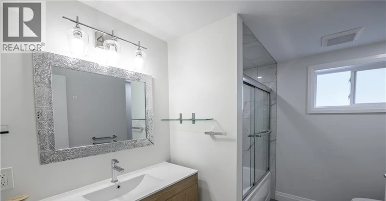 Lower-53 Bloomingdale Road N, Woolwich, ON, N2K 1A5 - 25