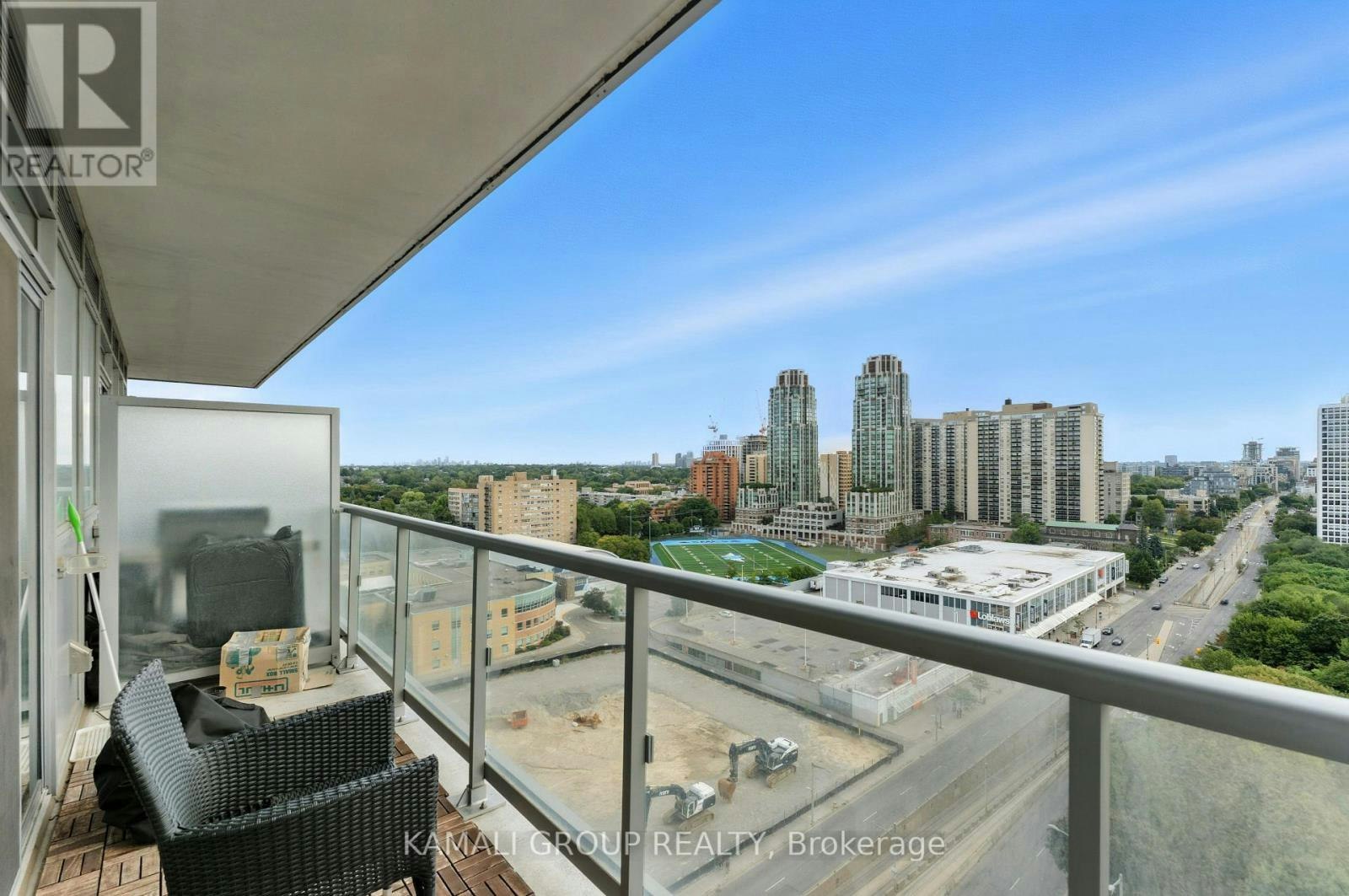 1303-501 St Clair Avenue W, Toronto, ON, M5P 0A2 - 12