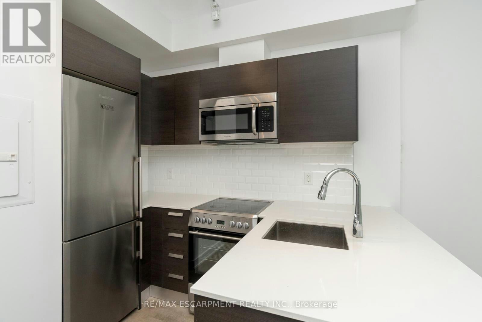 2209-57 St Joseph Street, Toronto, ON, M5S 0C5 - 8
