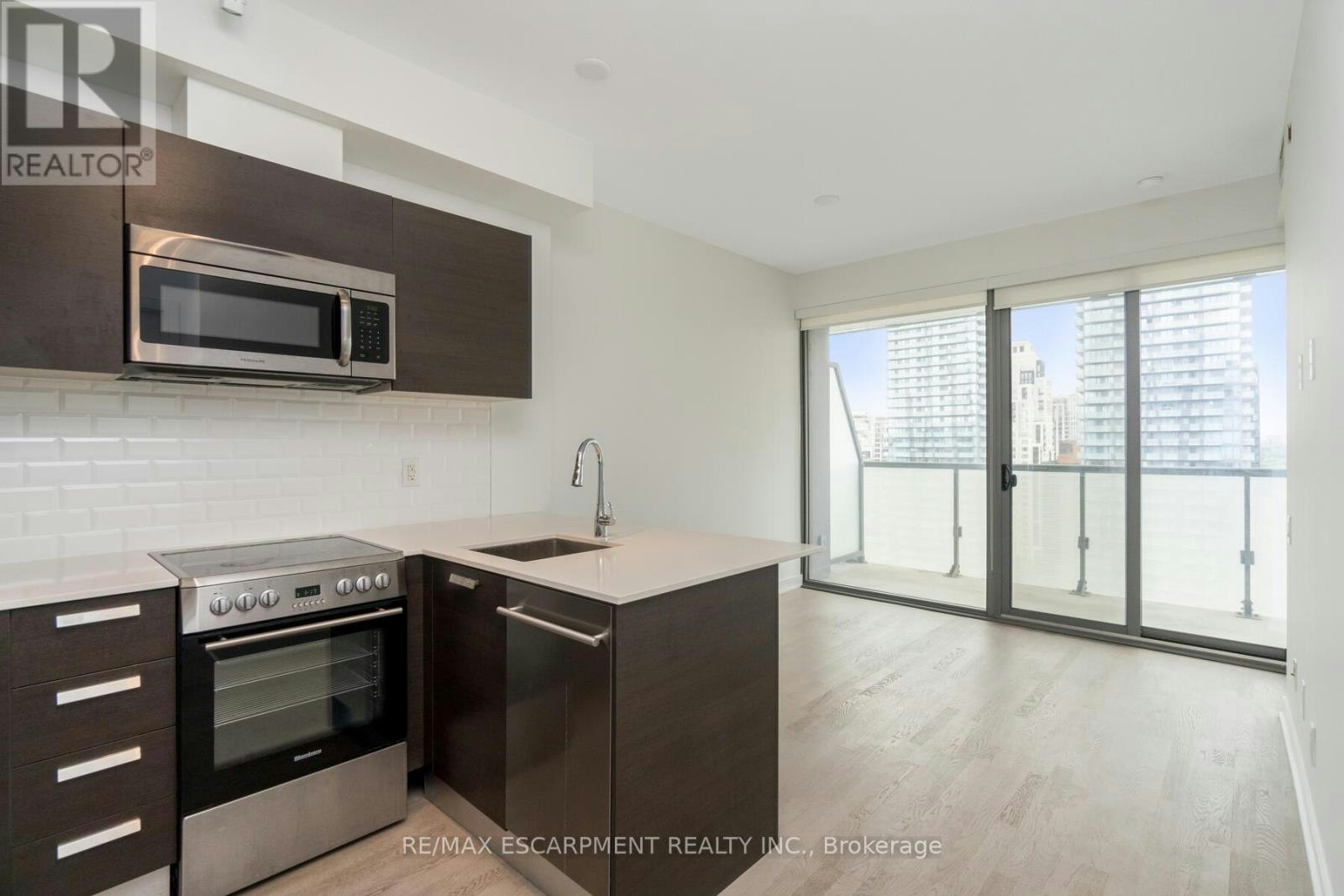 2209-57 St Joseph Street, Toronto, ON, M5S 0C5 - 5