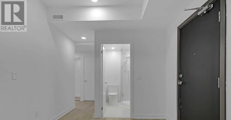 701-1 Cardiff Road, Toronto, ON, M4P 0G2 - 8