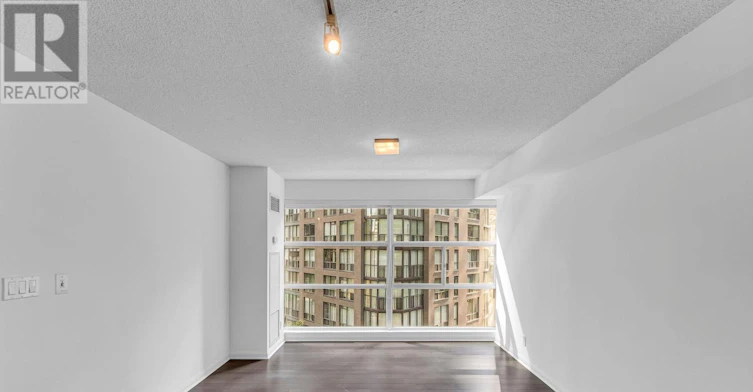505-11 St Joseph Street, Toronto, ON, M4Y 1J8 - 12