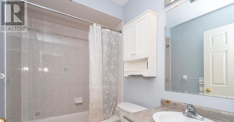 25 Dreamcrest Court, Whitby, ON, L1R 3P7 - 30