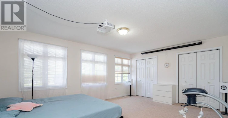 25 Dreamcrest Court, Whitby, ON, L1R 3P7 - 27