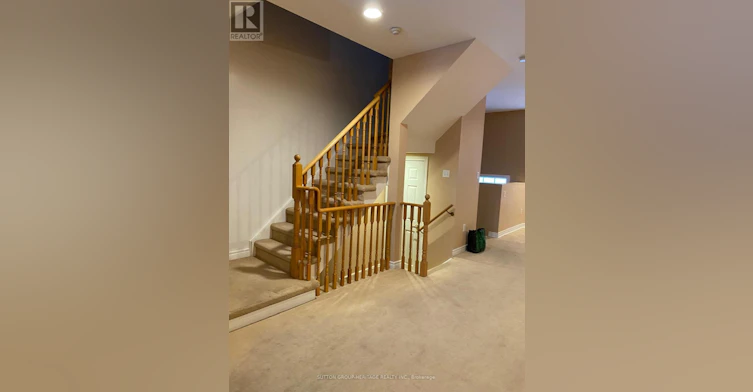 12-1250 St. Martins Drive W, Pickering, ON, L1W 0A2 - 9