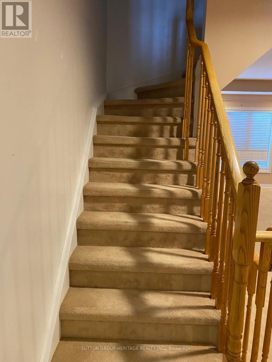 12-1250 St. Martins Drive W, Pickering, ON, L1W 0A2 - 7