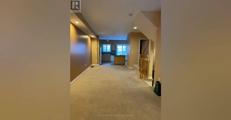 12-1250 St. Martins Drive W, Pickering, ON, L1W 0A2 - 8