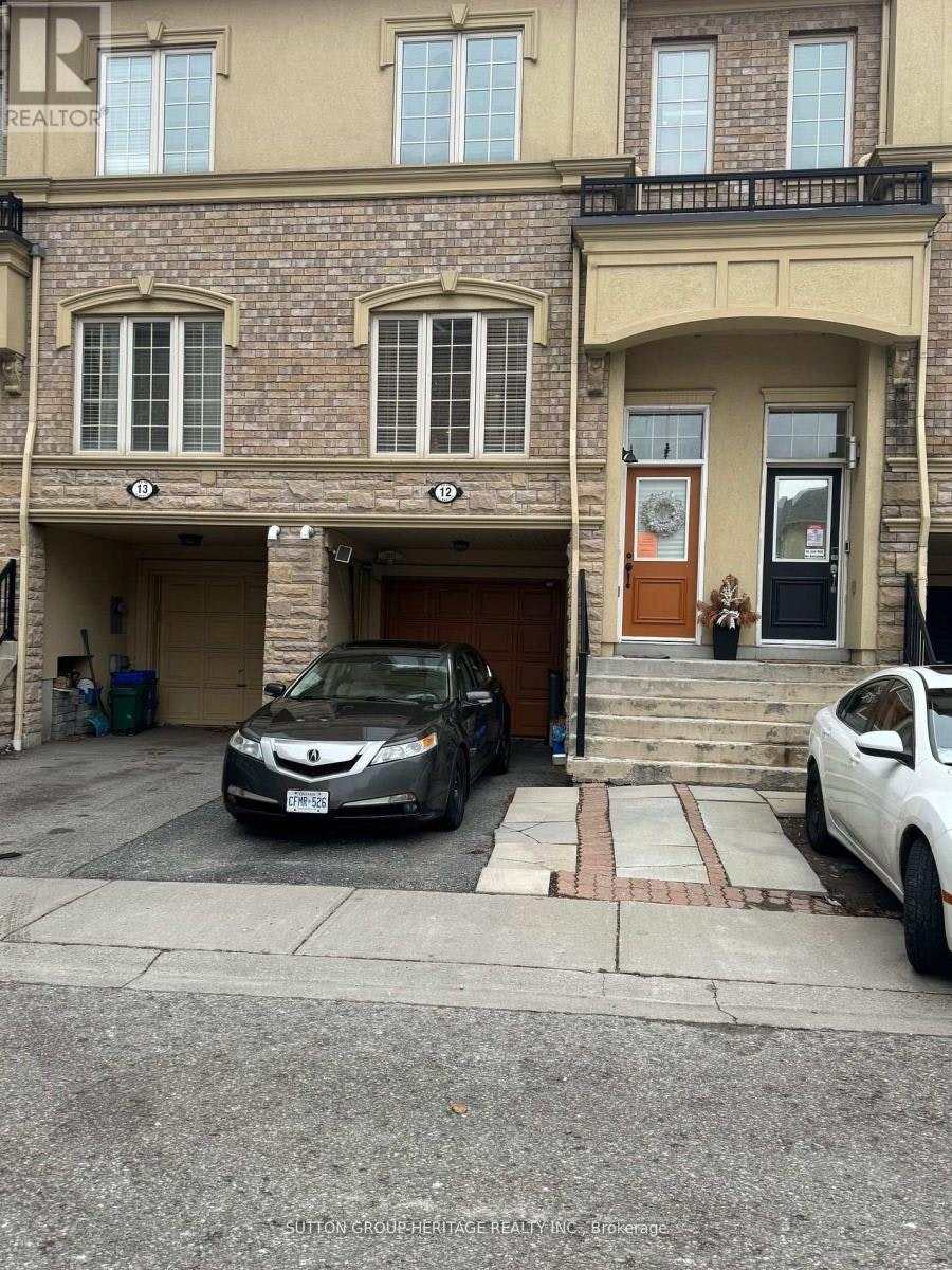 12-1250 St. Martins Drive W, Pickering, ON, L1W 0A2